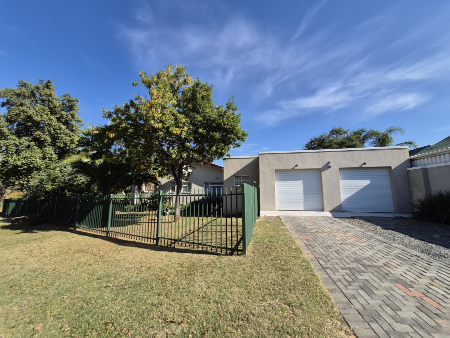 3 Bedroom Property for Sale in Panorama Western Cape